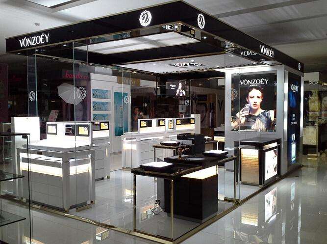 化妆品展柜制作的重要事项是什么？