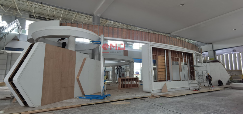 选择展厅搭建公司时应该注意什么？