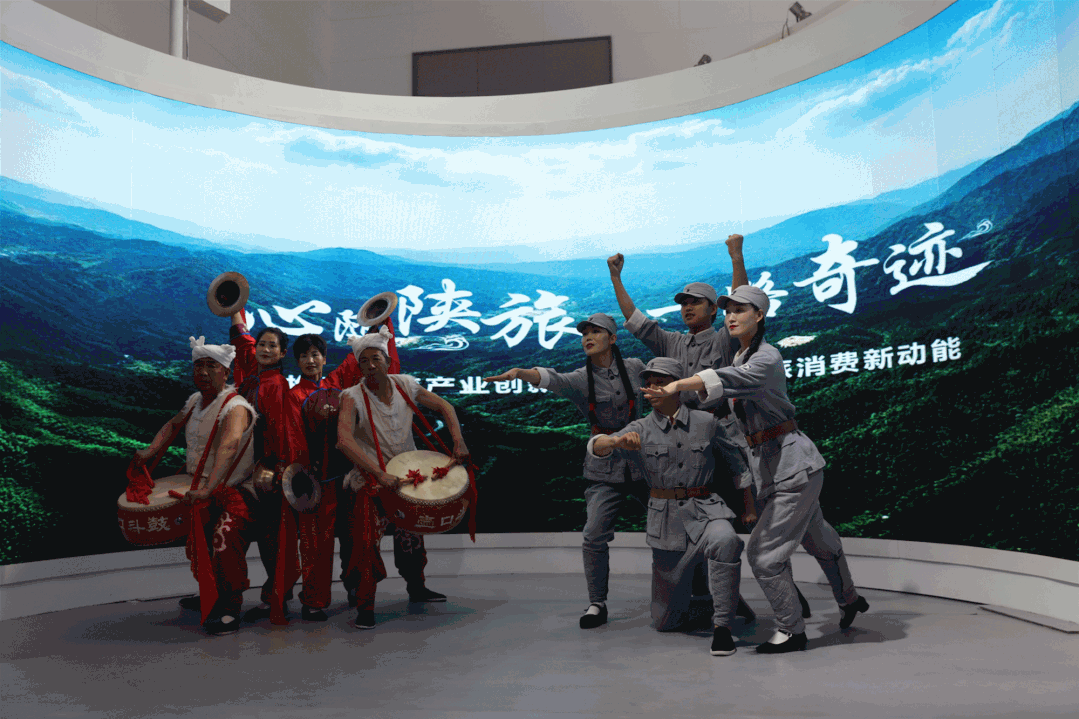 2021年第五届丝博会茄子视频在线观看免费展示工厂作品